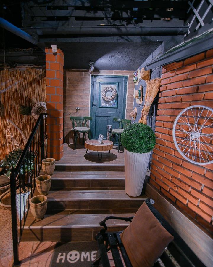 Villa Elezi Korce Ngoại thất bức ảnh