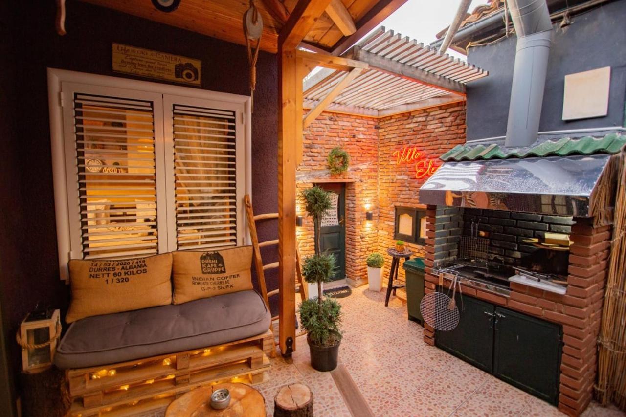 Villa Elezi Korce Ngoại thất bức ảnh