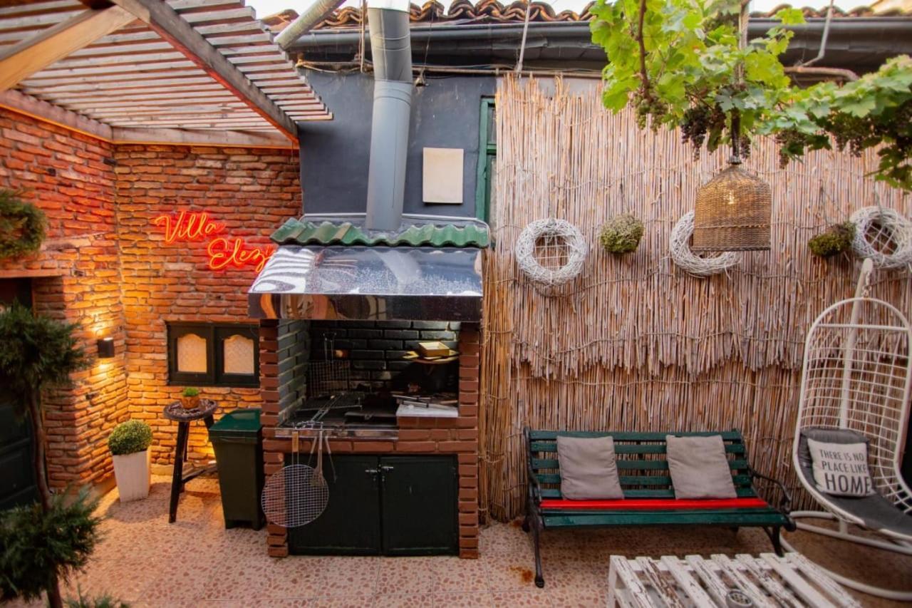 Villa Elezi Korce Ngoại thất bức ảnh