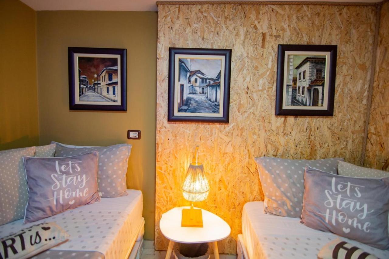 Villa Elezi Korce Ngoại thất bức ảnh