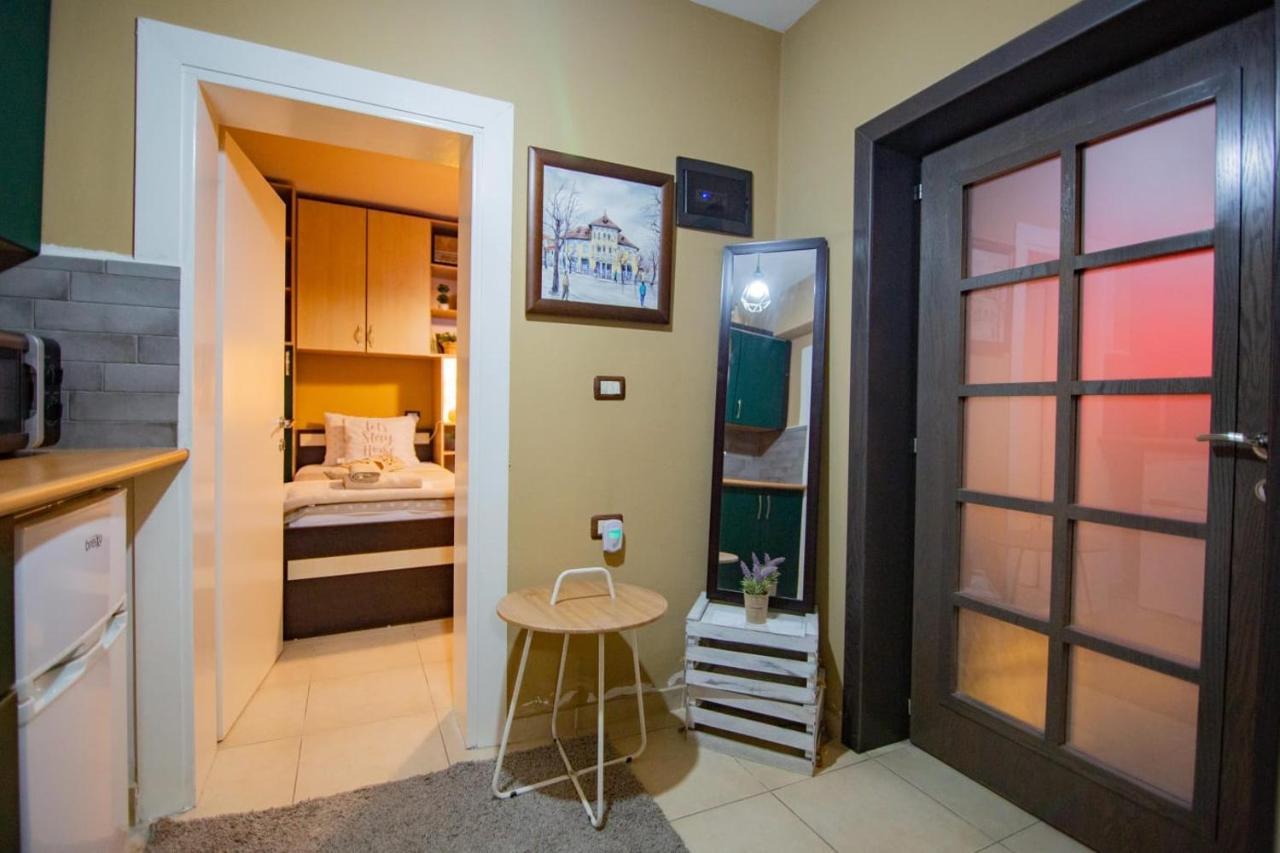 Villa Elezi Korce Ngoại thất bức ảnh